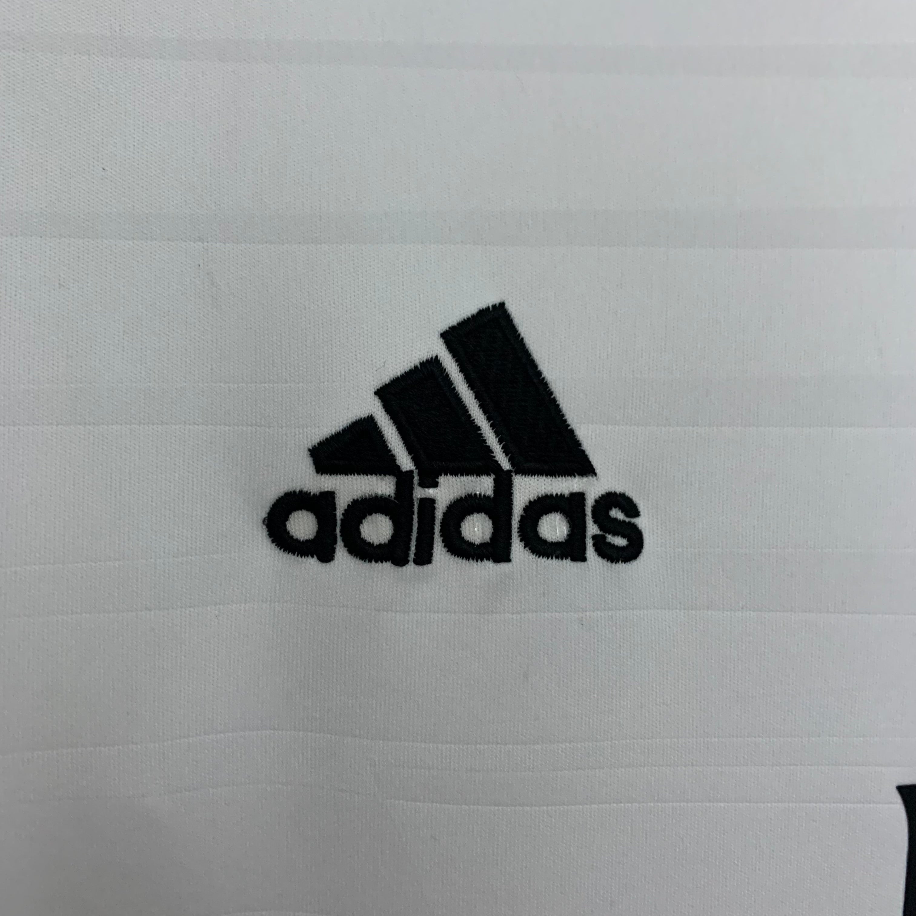 Camisa Retrô Real Madrid Home 14/15