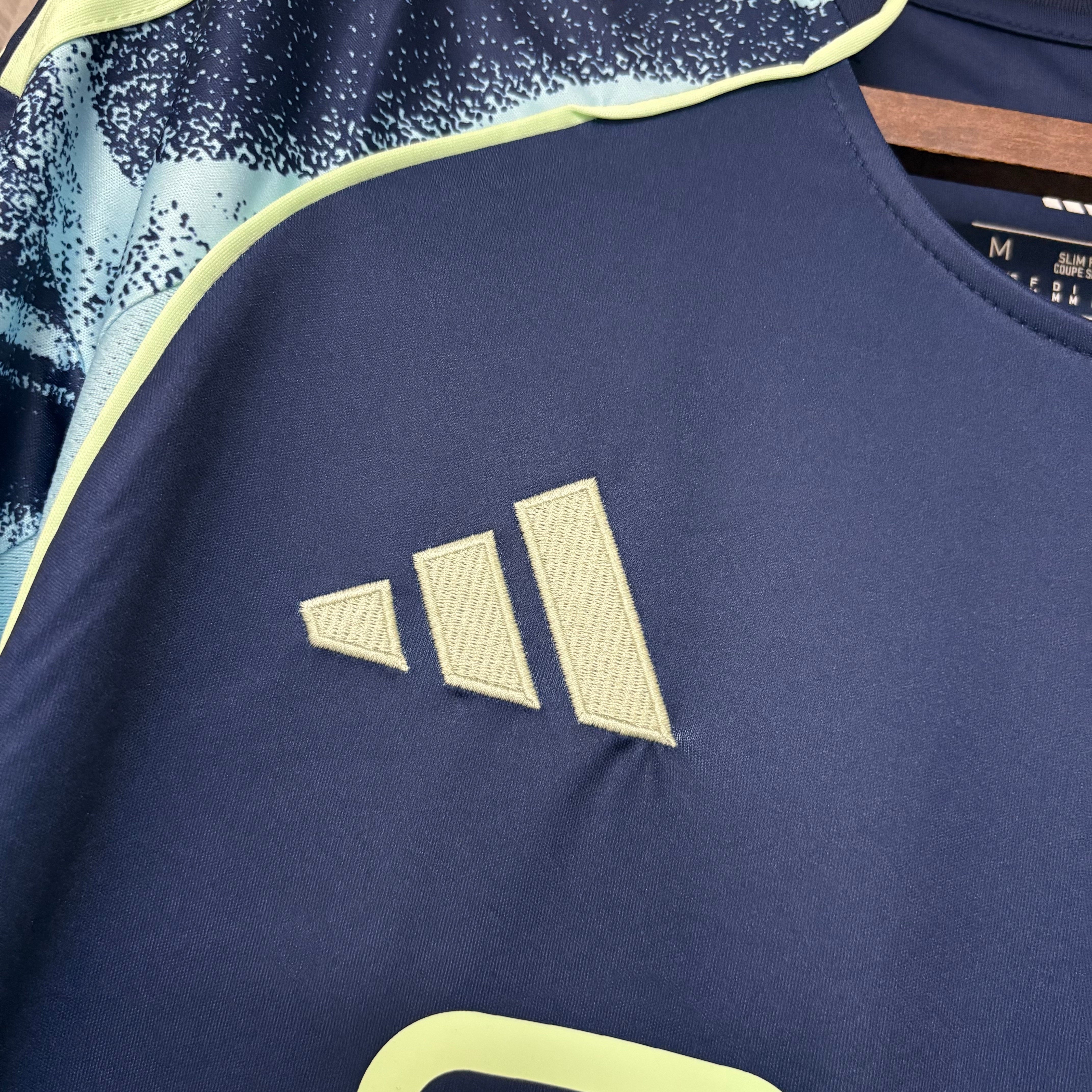 Camisa Ajax Visitante 25/26