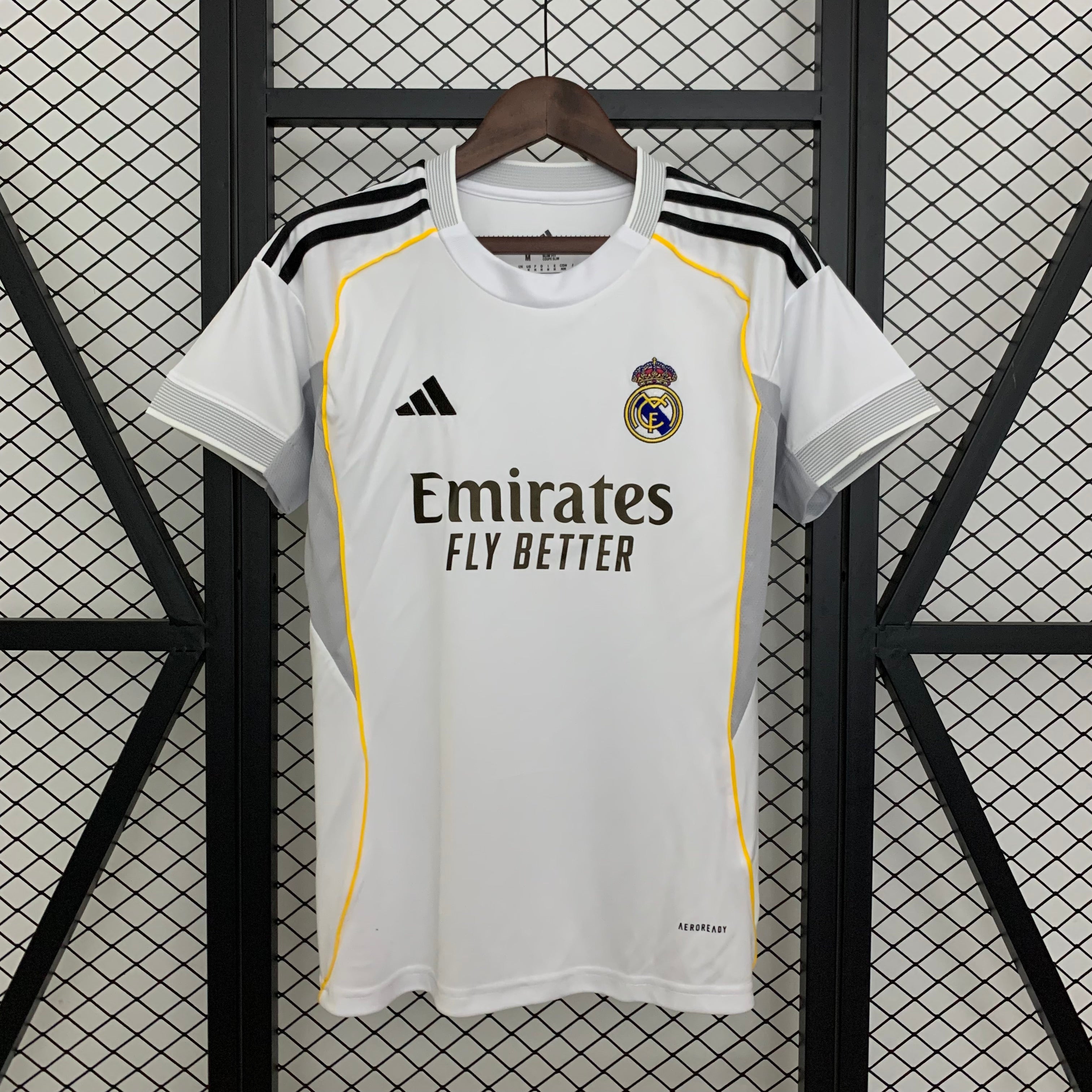 Camisa Feminina Real Madrid Home 25/26