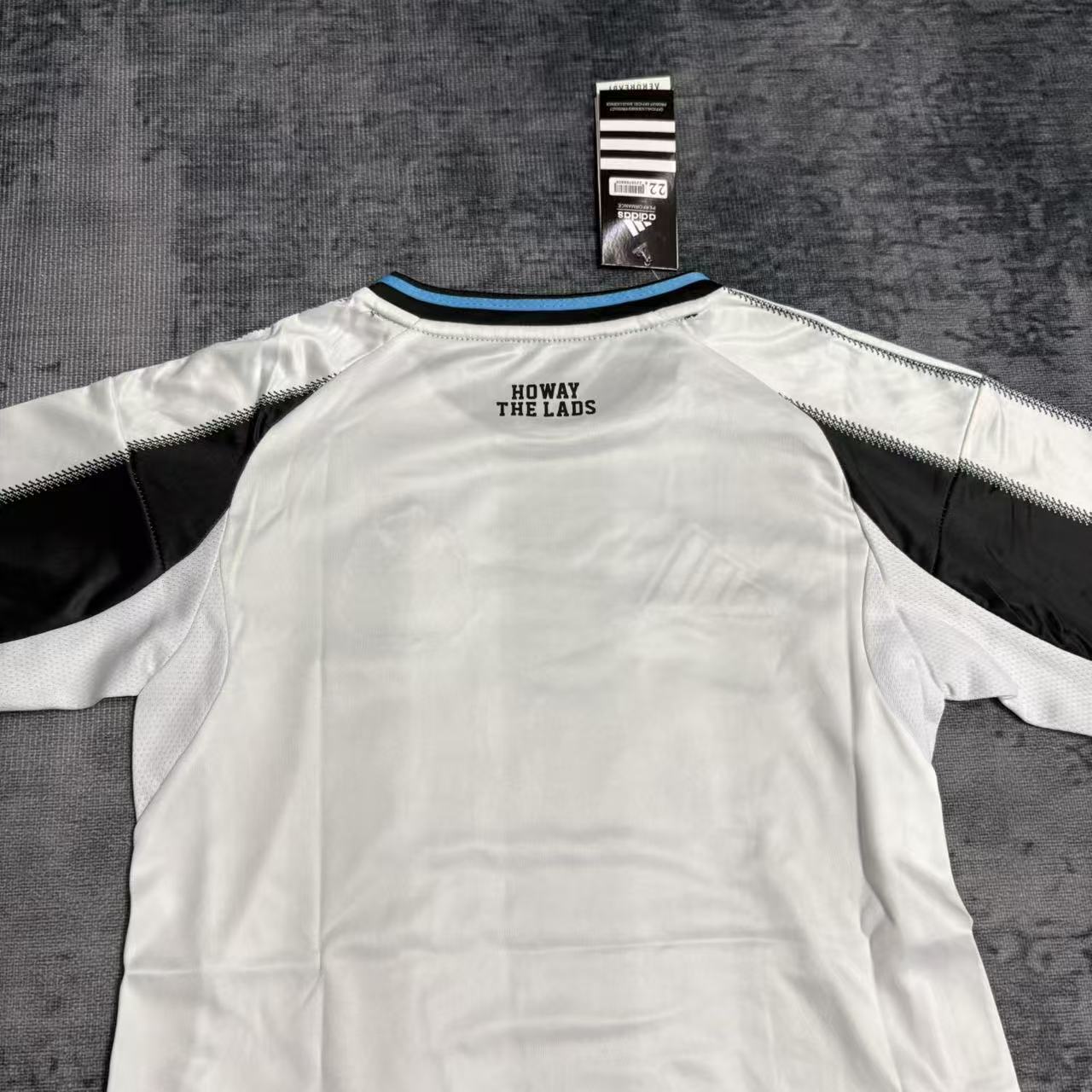 Kit Infantil Newcastle United Home 25/26