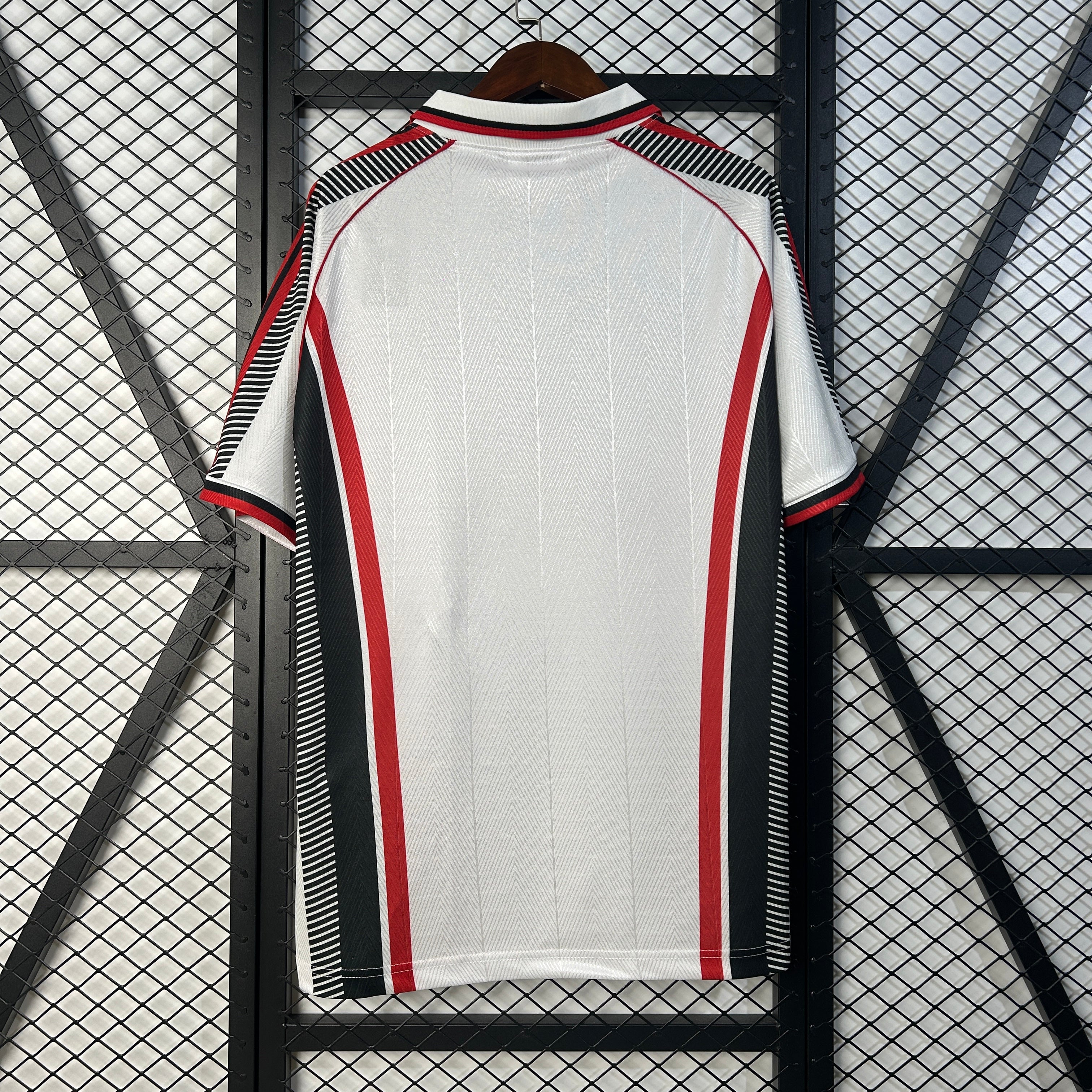 Camisa Retrô AC Milan Visitante 98/99
